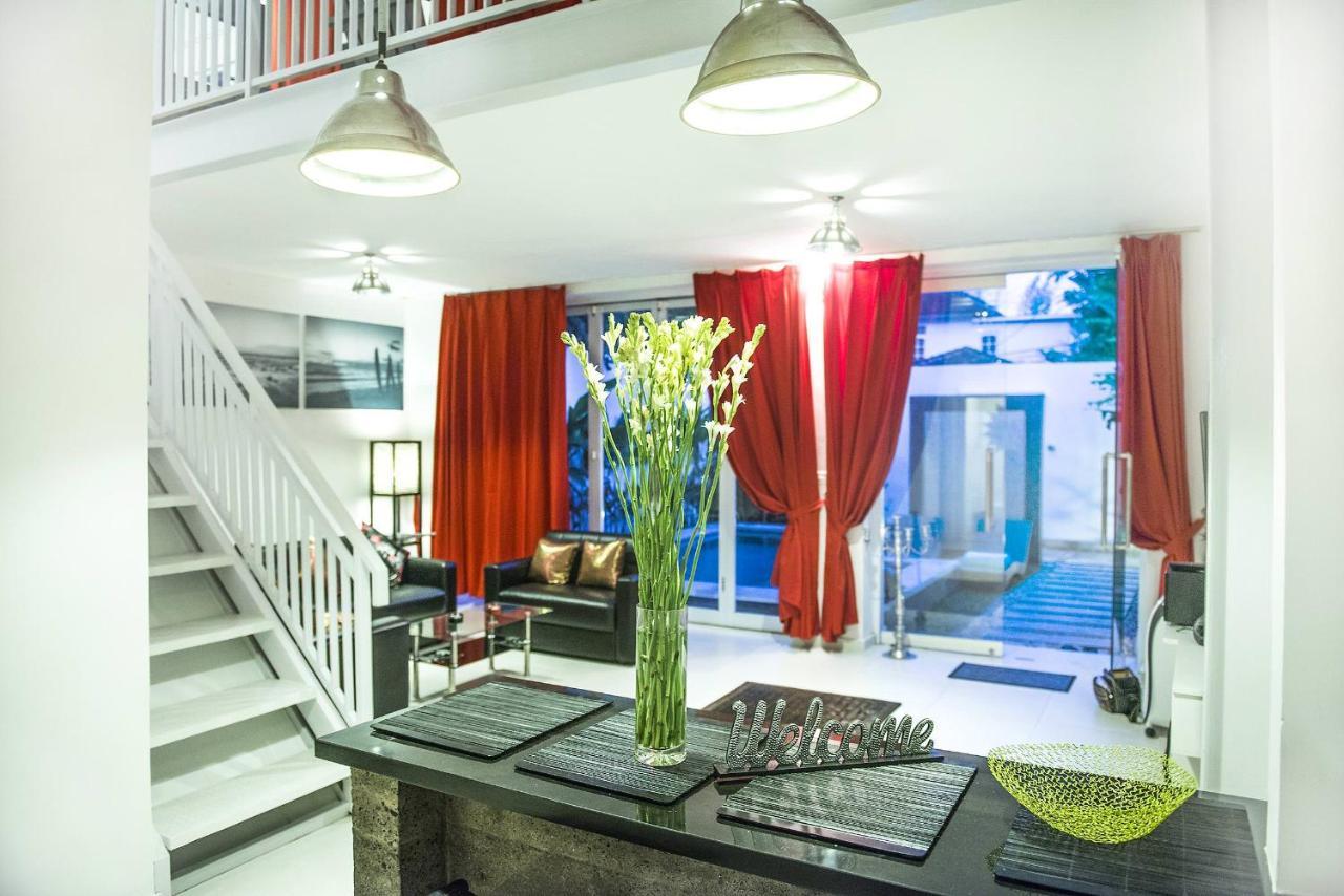 La Favela Club Villa In Seminyak מראה חיצוני תמונה